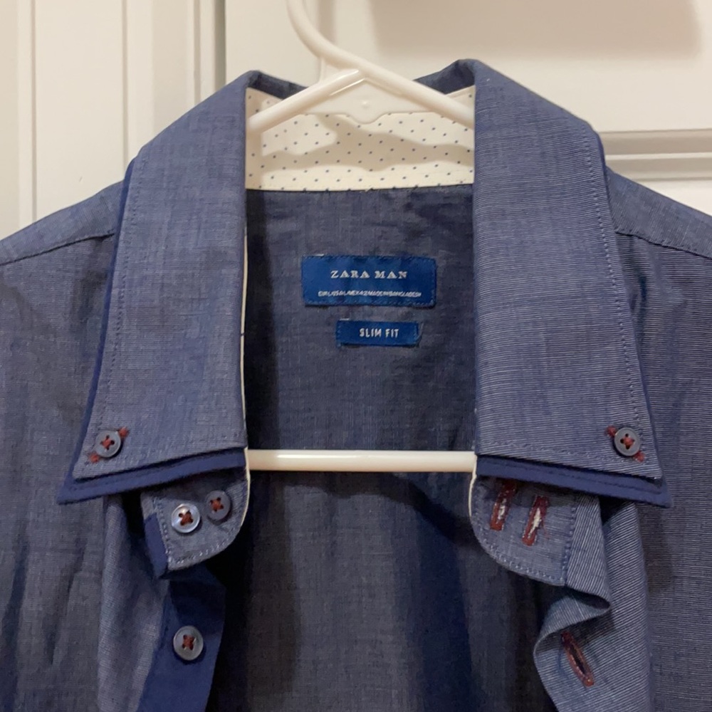 Slim Fit! - Picture 2 of 2